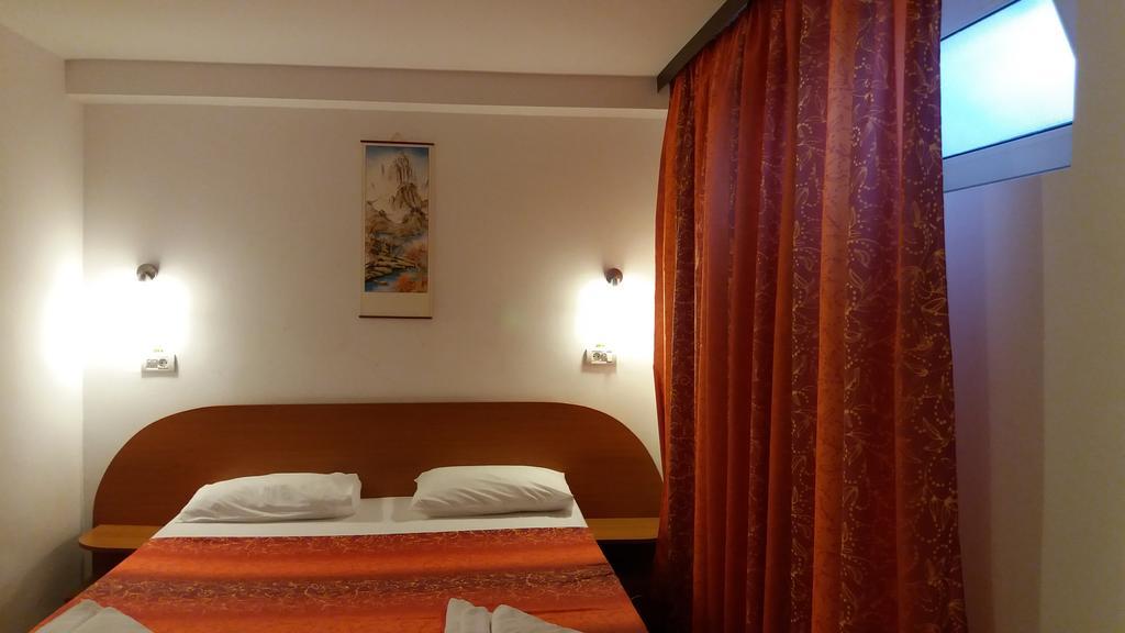 Marynero Ξενοδοχείο Năvodari Εξωτερικό φωτογραφία